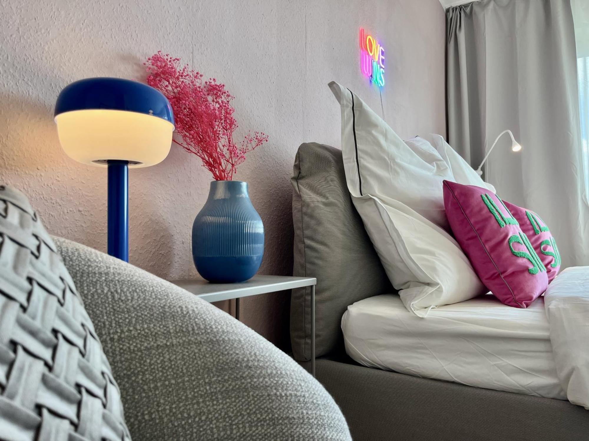 Apartments Strauss Near Bs-Hauptbahnhof Braunschweig Eksteriør billede