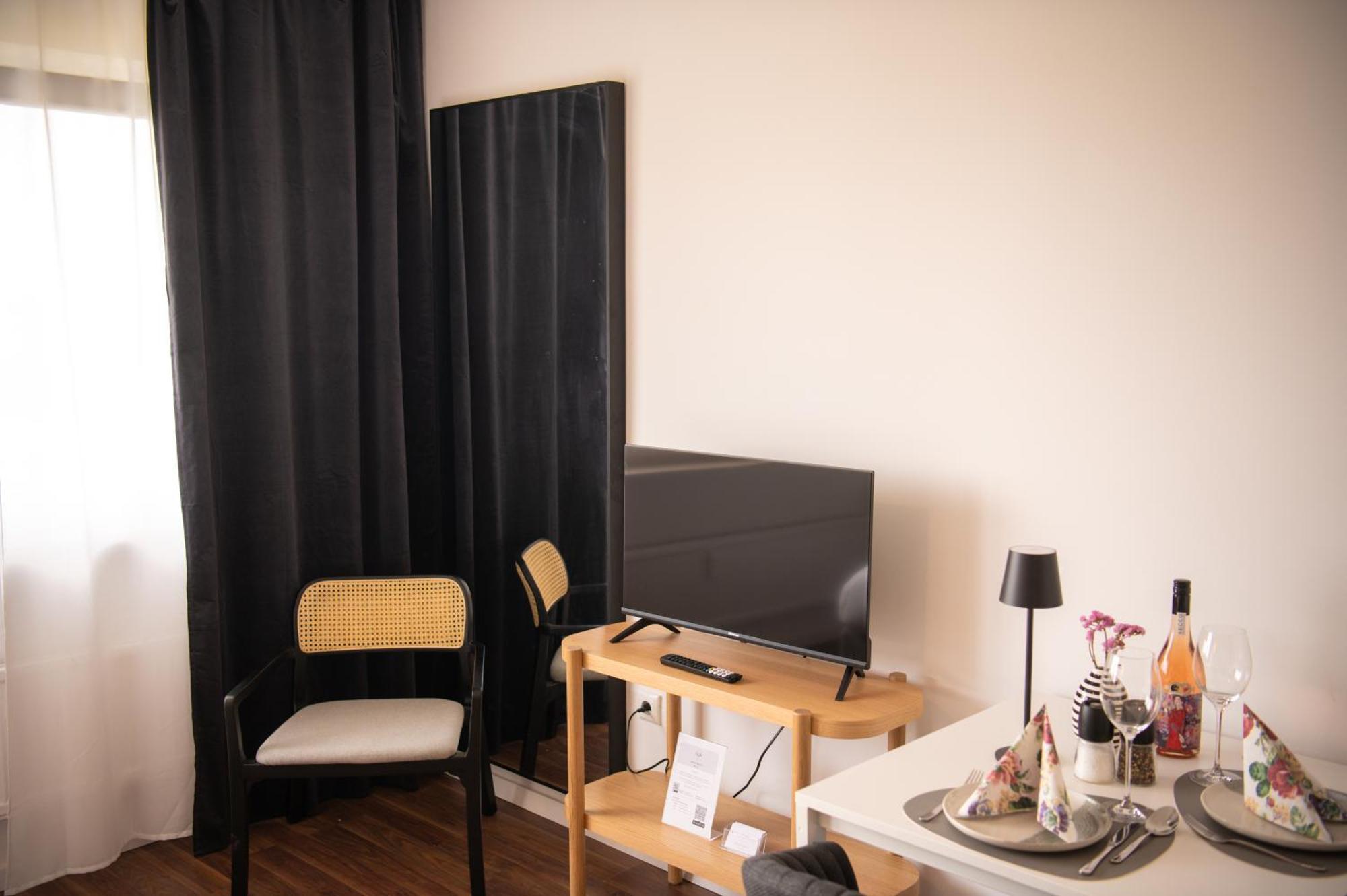 Apartments Strauss Near Bs-Hauptbahnhof Braunschweig Eksteriør billede