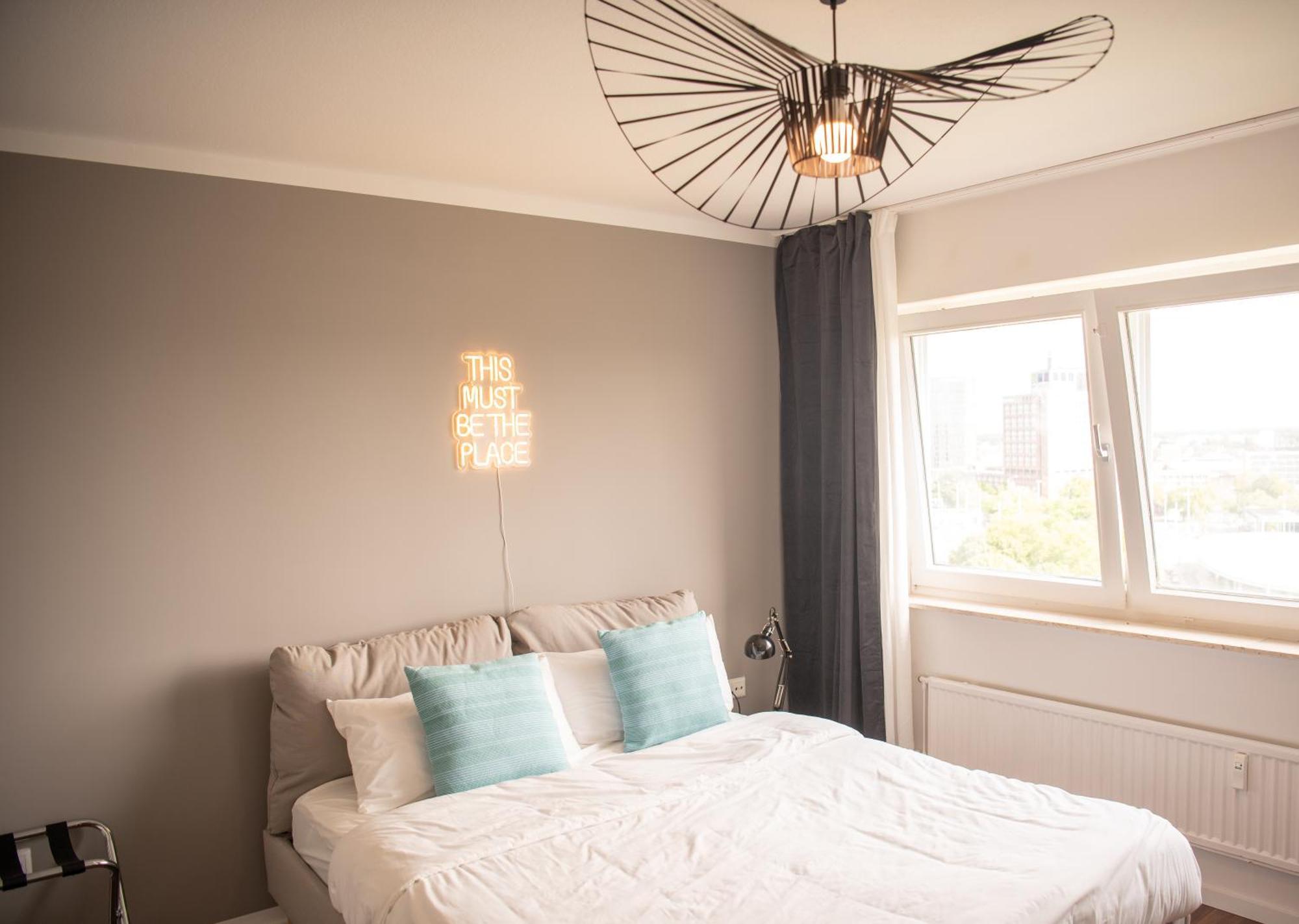 Apartments Strauss Near Bs-Hauptbahnhof Braunschweig Eksteriør billede