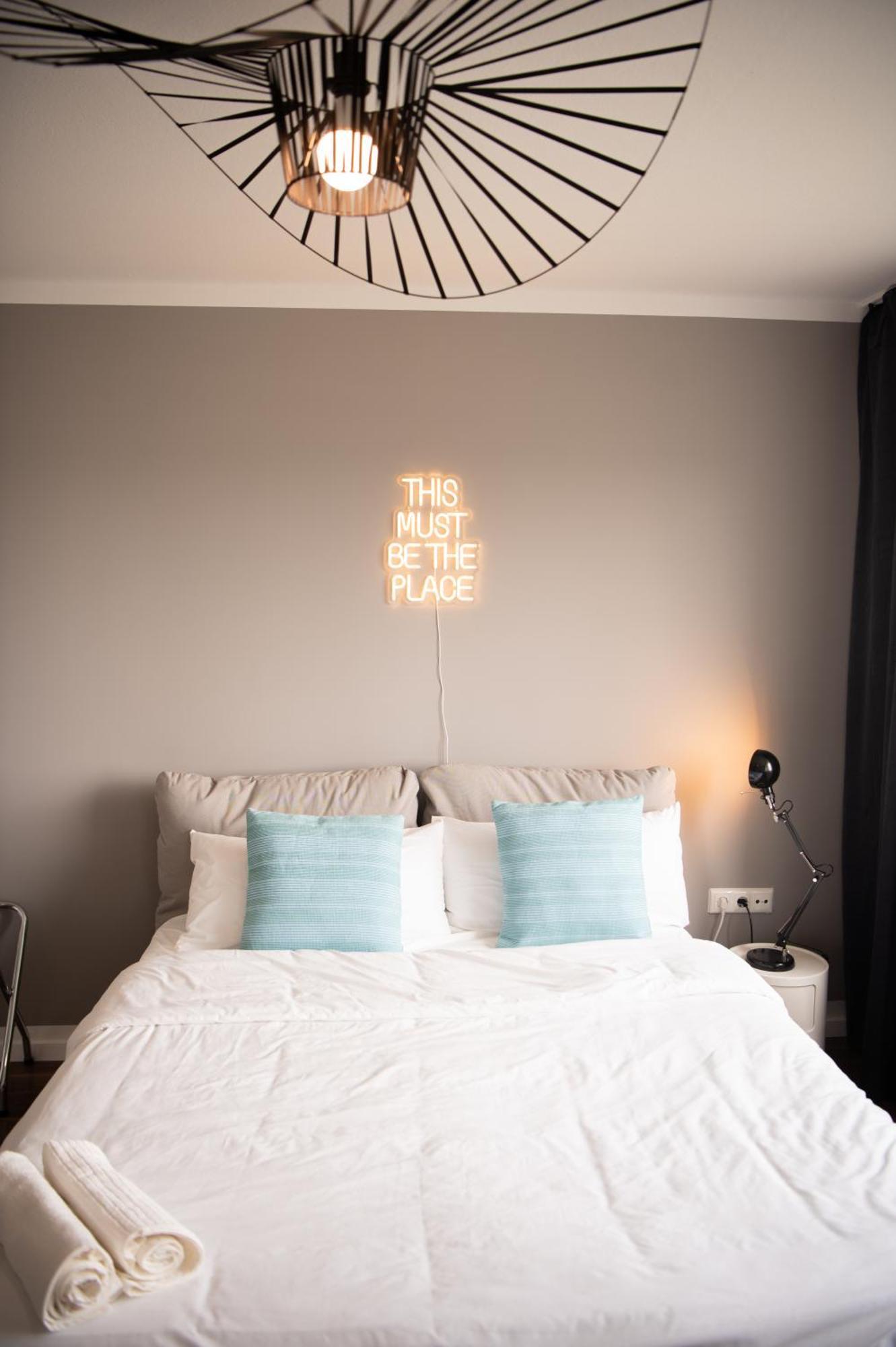 Apartments Strauss Near Bs-Hauptbahnhof Braunschweig Eksteriør billede